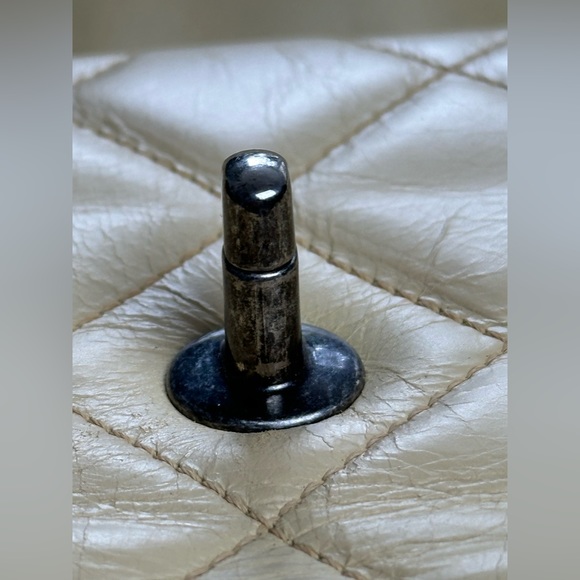 VTG Chanel Jumbo XL Flap Bag Quilted Calfskin Cream Gunmetal HW - Picture 8 of 17